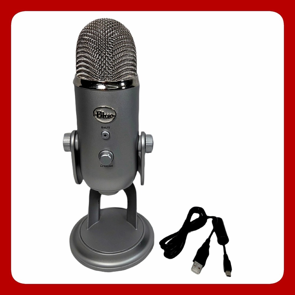 Blue Yeti USB Microphone Silver Multi-Pattern Studio Condenser Mic Excellent